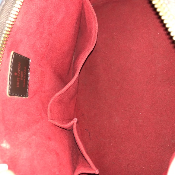 Authentic LV Damier Ebne Trevi PM Bag - Picture 8 of 8